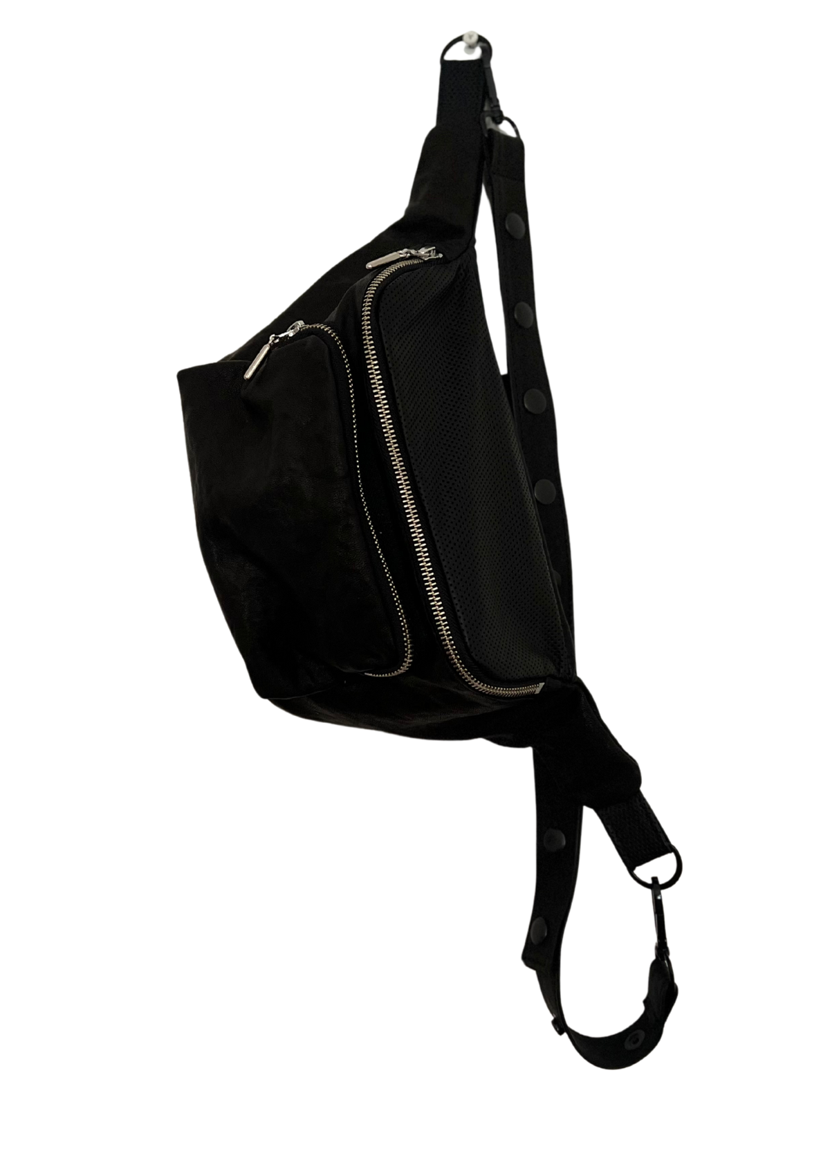 KORZO UTILITY CROSS BODY BAG | BLACK/BLACK PERFORATED COMBO