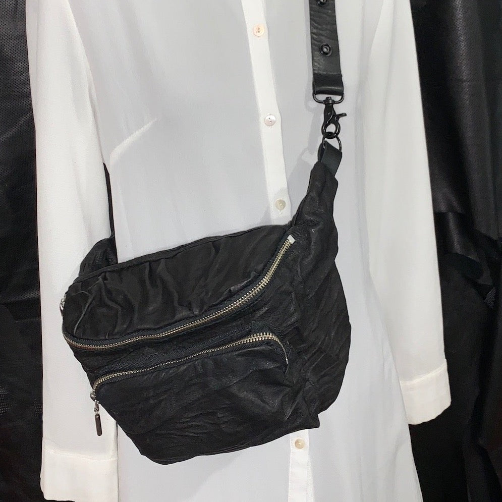 Brazda | Utility Cross Body Belt Bag with front pocket | Black
